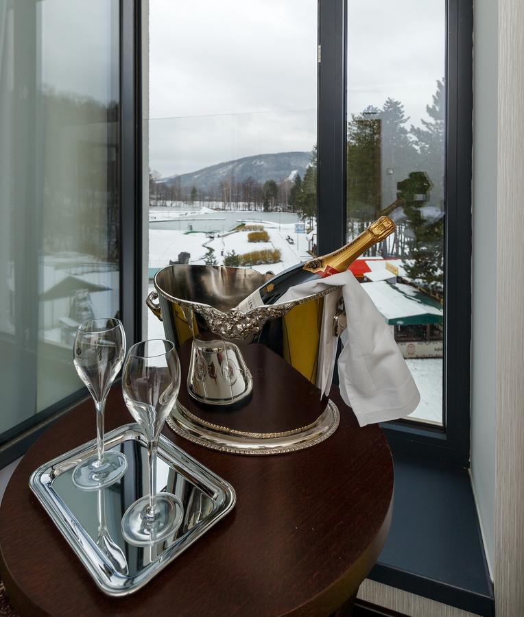Hotel Bystra Snina Luaran gambar